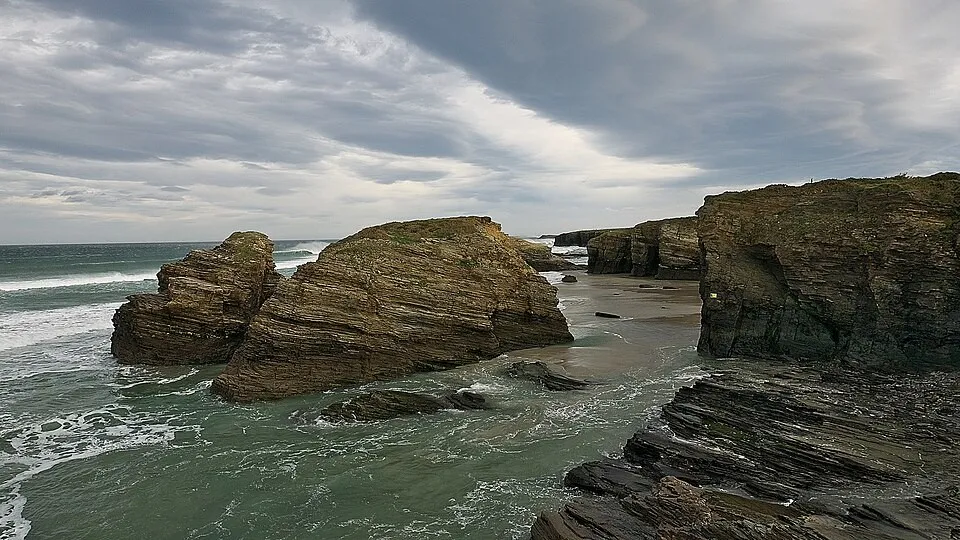 Playa de las Catedrales, Ribadeo - nature's architecture