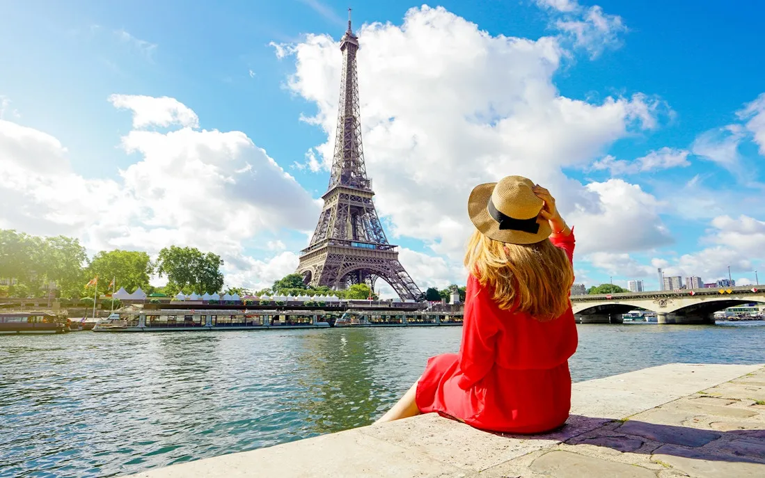 The tower seen from Trocadéro at sunset