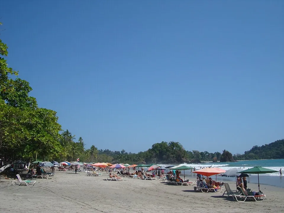 Manuel Antonio - where the jungle walks right up to the sea